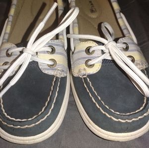 Sperry boat shoes